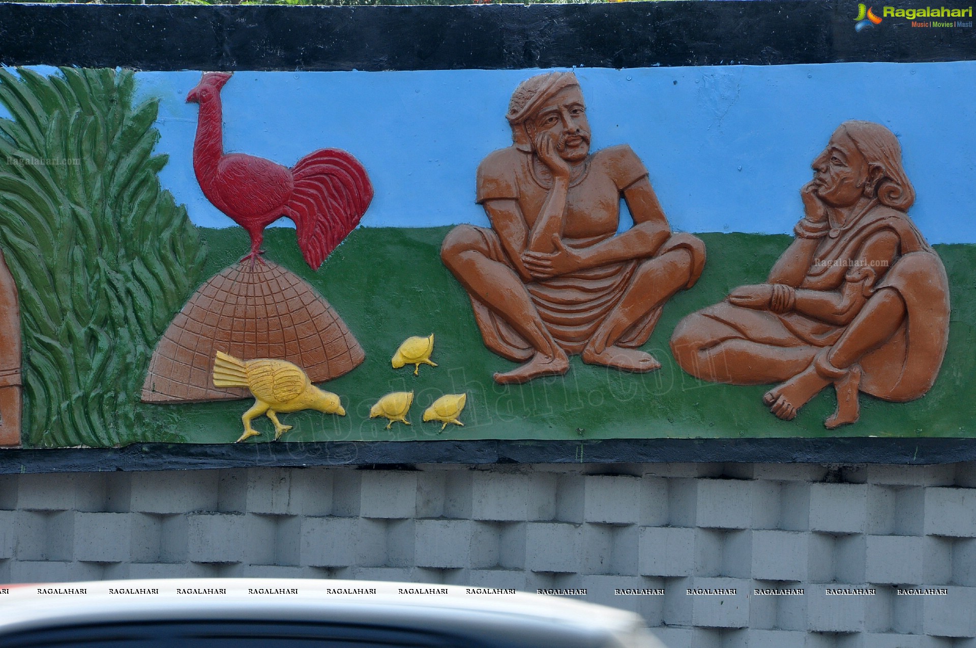 Paintings on the Masasb Tank Flyover on the eve of CoP-11 on Biodiversity