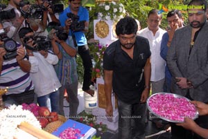 Parameshwara Arts Iddarammayilatho Muhurat