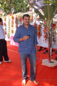 Parameshwara Arts Iddarammayilatho Muhurat