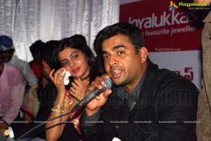 Joyalukkas Vizaga Madhavan Samantha