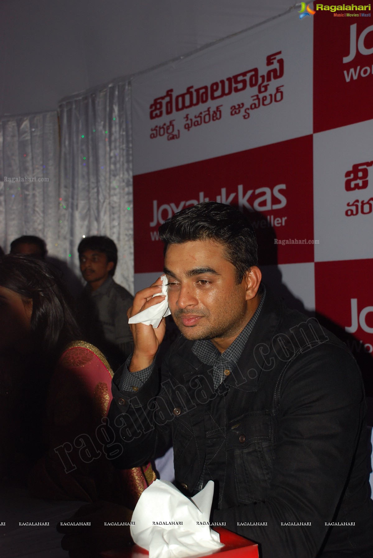 Madhavan and Samantha launches Joyalukkas First Showroom in Visakhapatnam