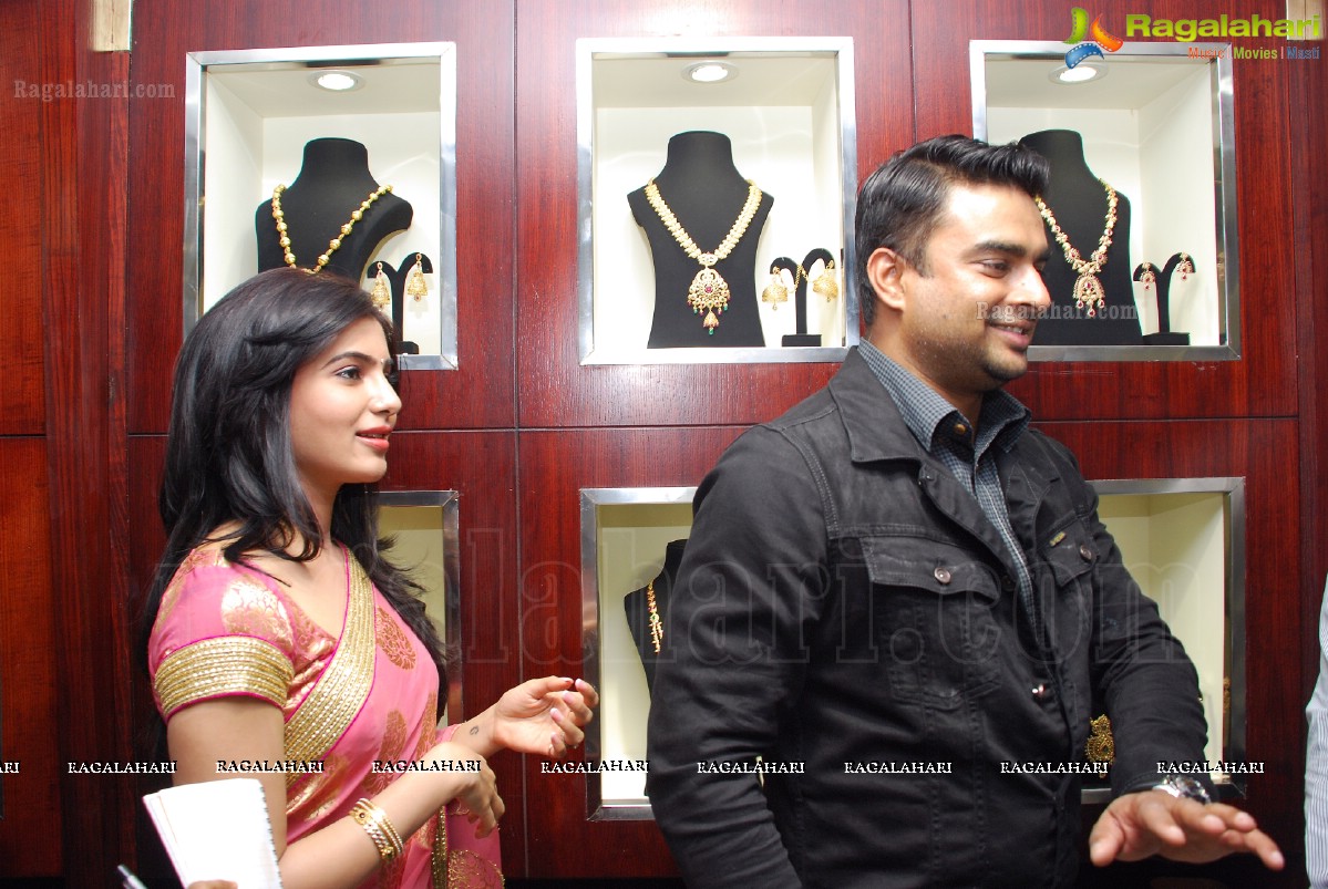 Madhavan and Samantha launches Joyalukkas First Showroom in Visakhapatnam