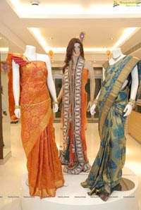 Kajal Agarwal Chennai Shopping Mall