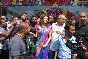 Kajal Agarwal Chennai Shopping Mall