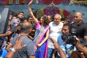 Kajal Agarwal Chennai Shopping Mall