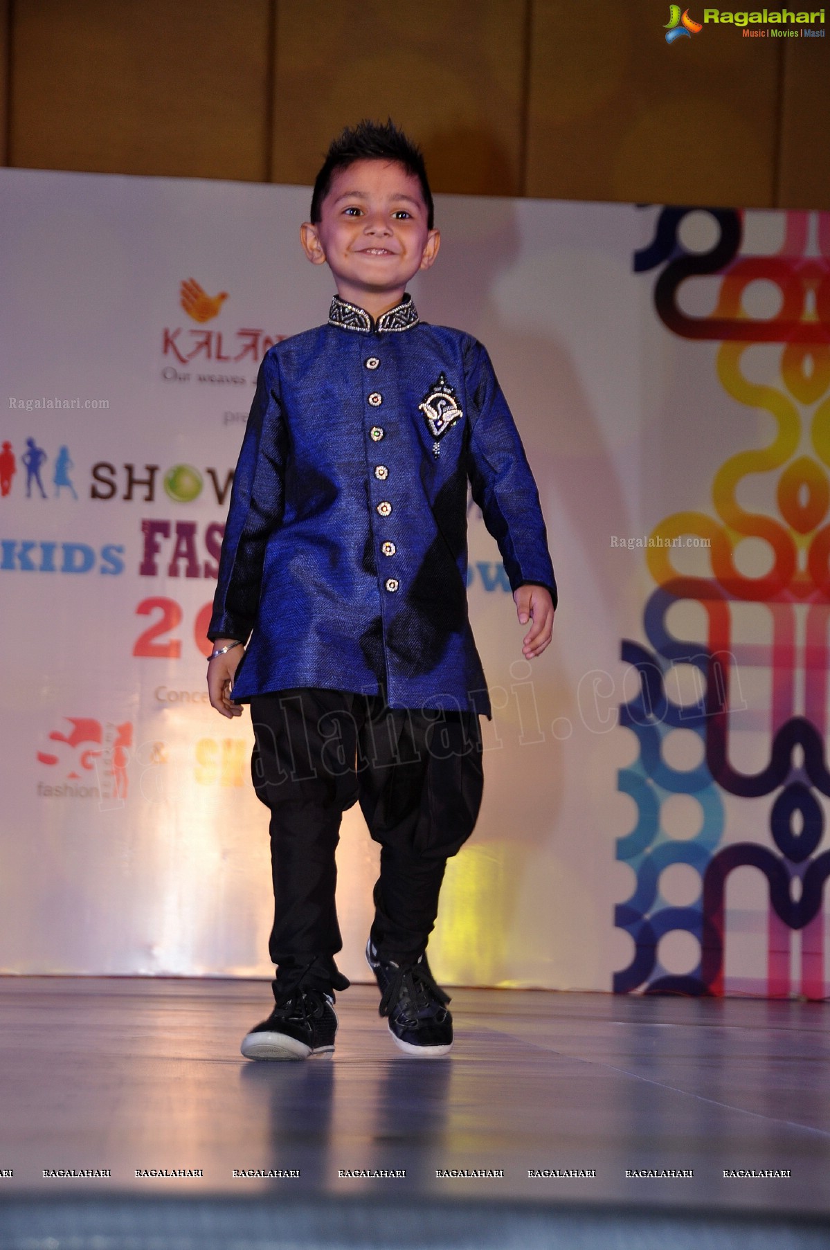 Kalanjali Kids Fashion Show 2012 by Sunny Anand and Srikanth Gatla