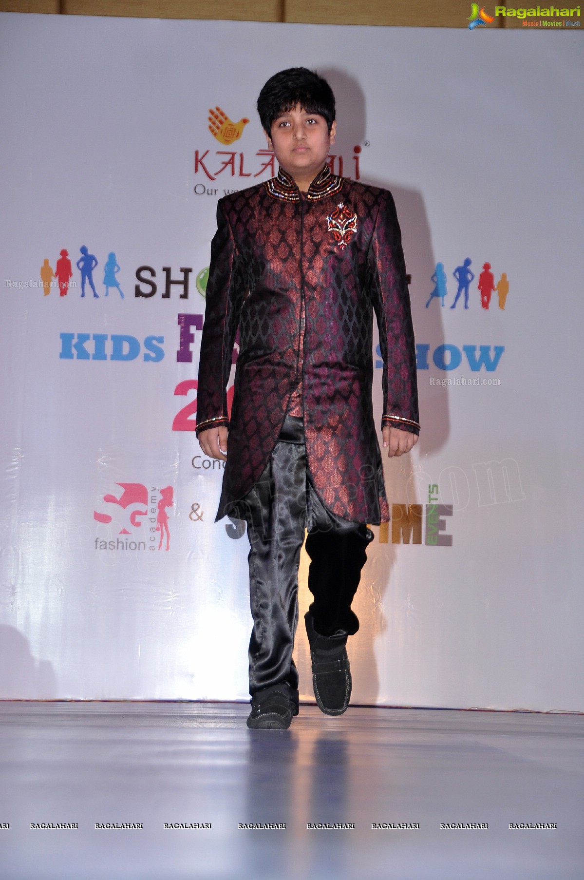 Kalanjali Kids Fashion Show 2012 by Sunny Anand and Srikanth Gatla