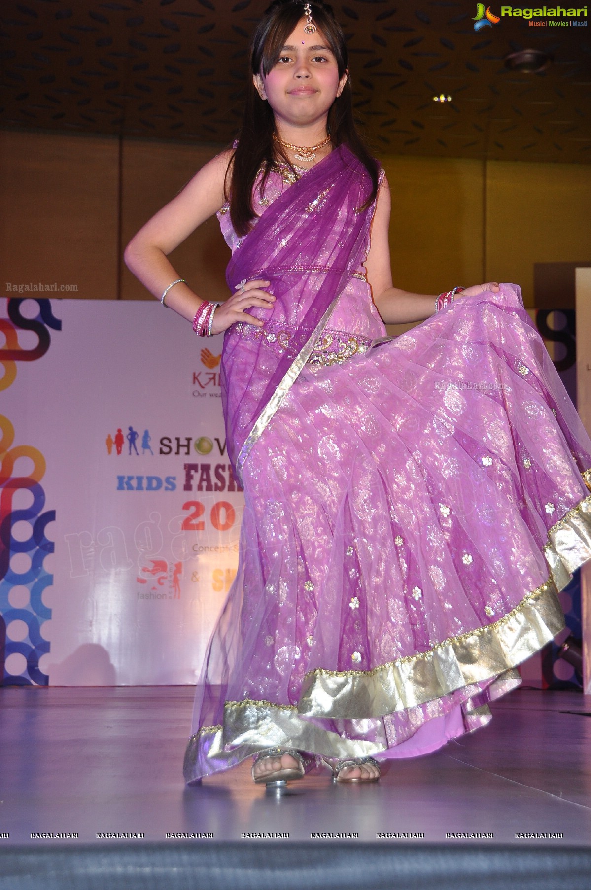 Kalanjali Kids Fashion Show 2012 by Sunny Anand and Srikanth Gatla