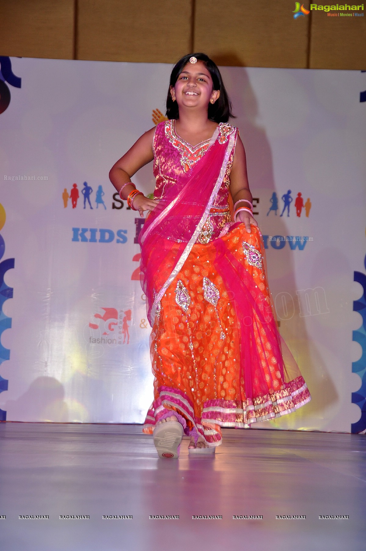 Kalanjali Kids Fashion Show 2012 by Sunny Anand and Srikanth Gatla