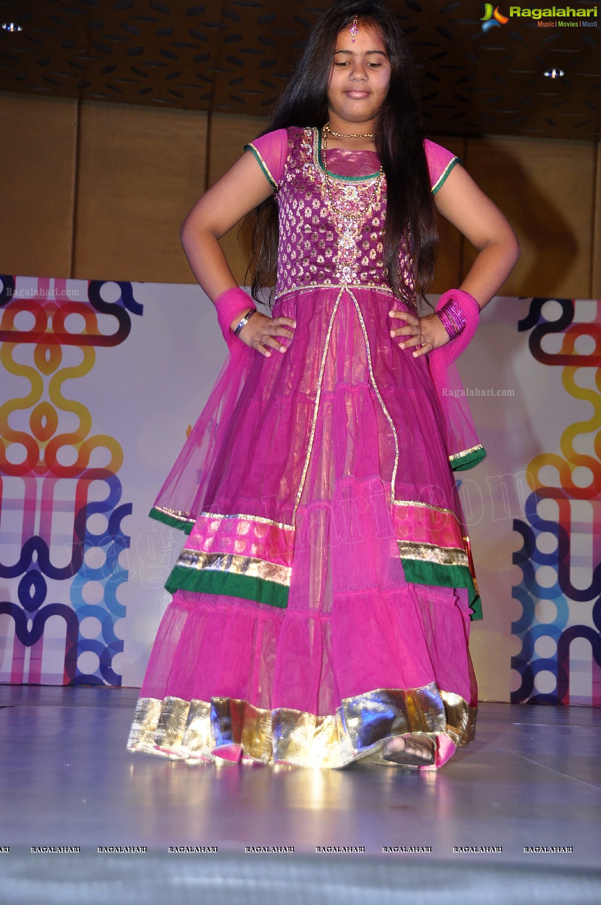 Kalanjali Kids Fashion Show 2012 by Sunny Anand and Srikanth Gatla