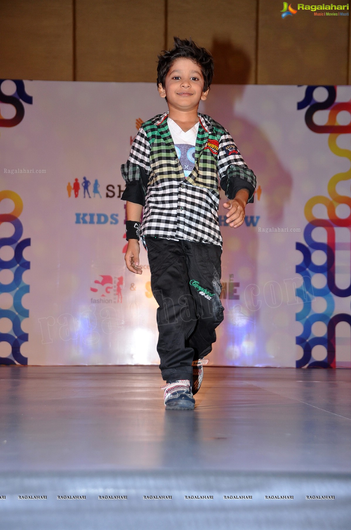 Kalanjali Kids Fashion Show 2012 by Sunny Anand and Srikanth Gatla