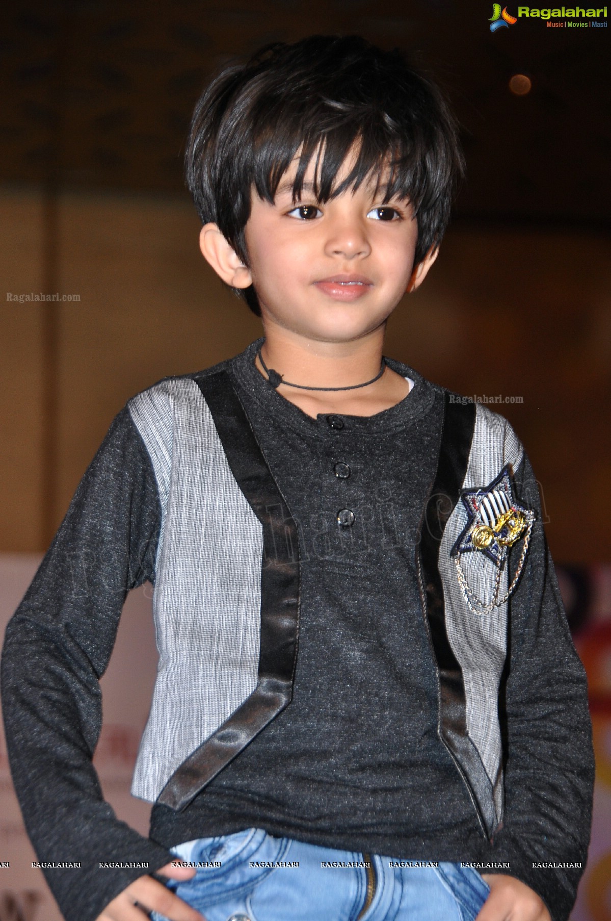 Kalanjali Kids Fashion Show 2012 by Sunny Anand and Srikanth Gatla