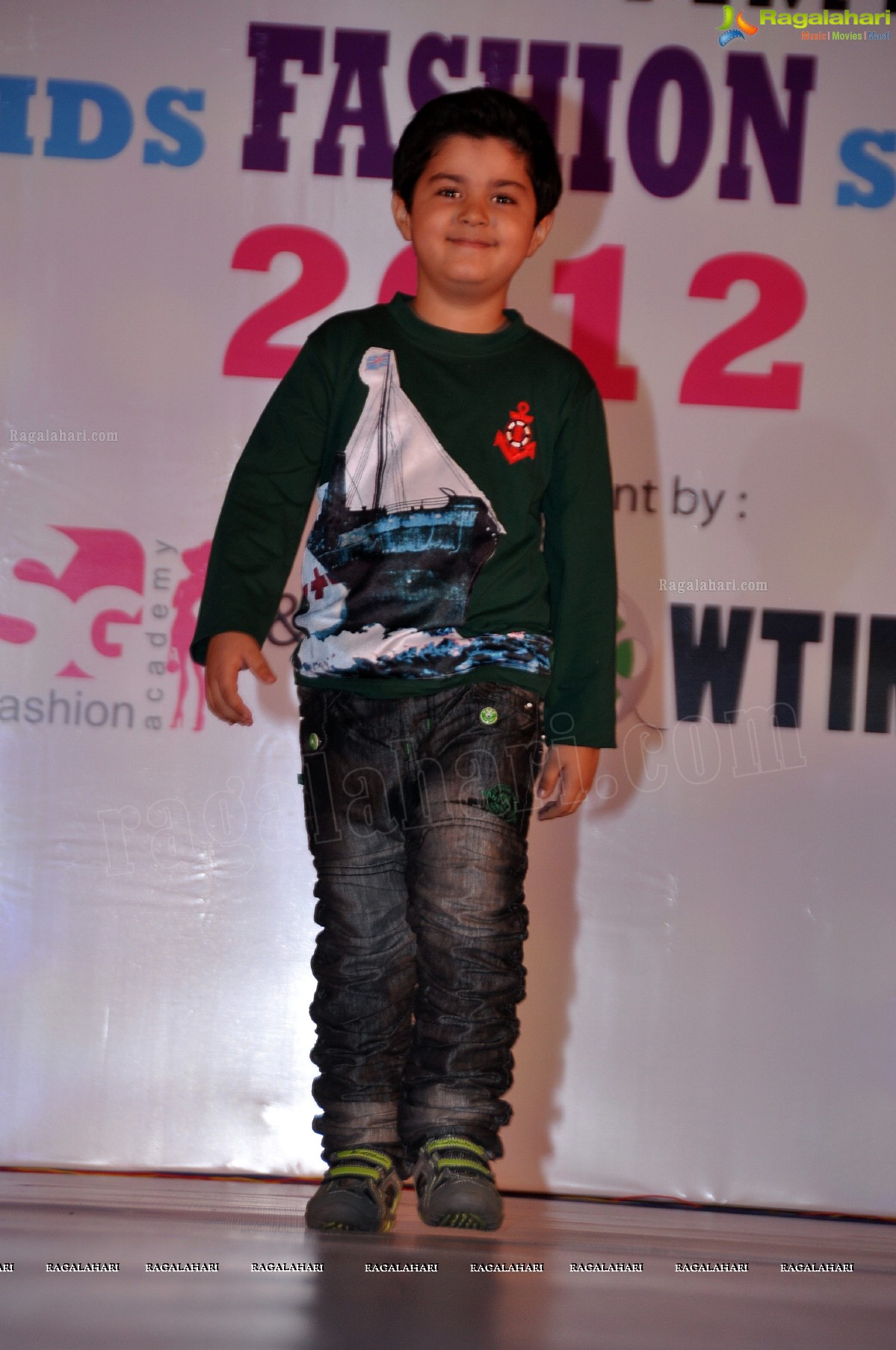 Kalanjali Kids Fashion Show 2012 by Sunny Anand and Srikanth Gatla