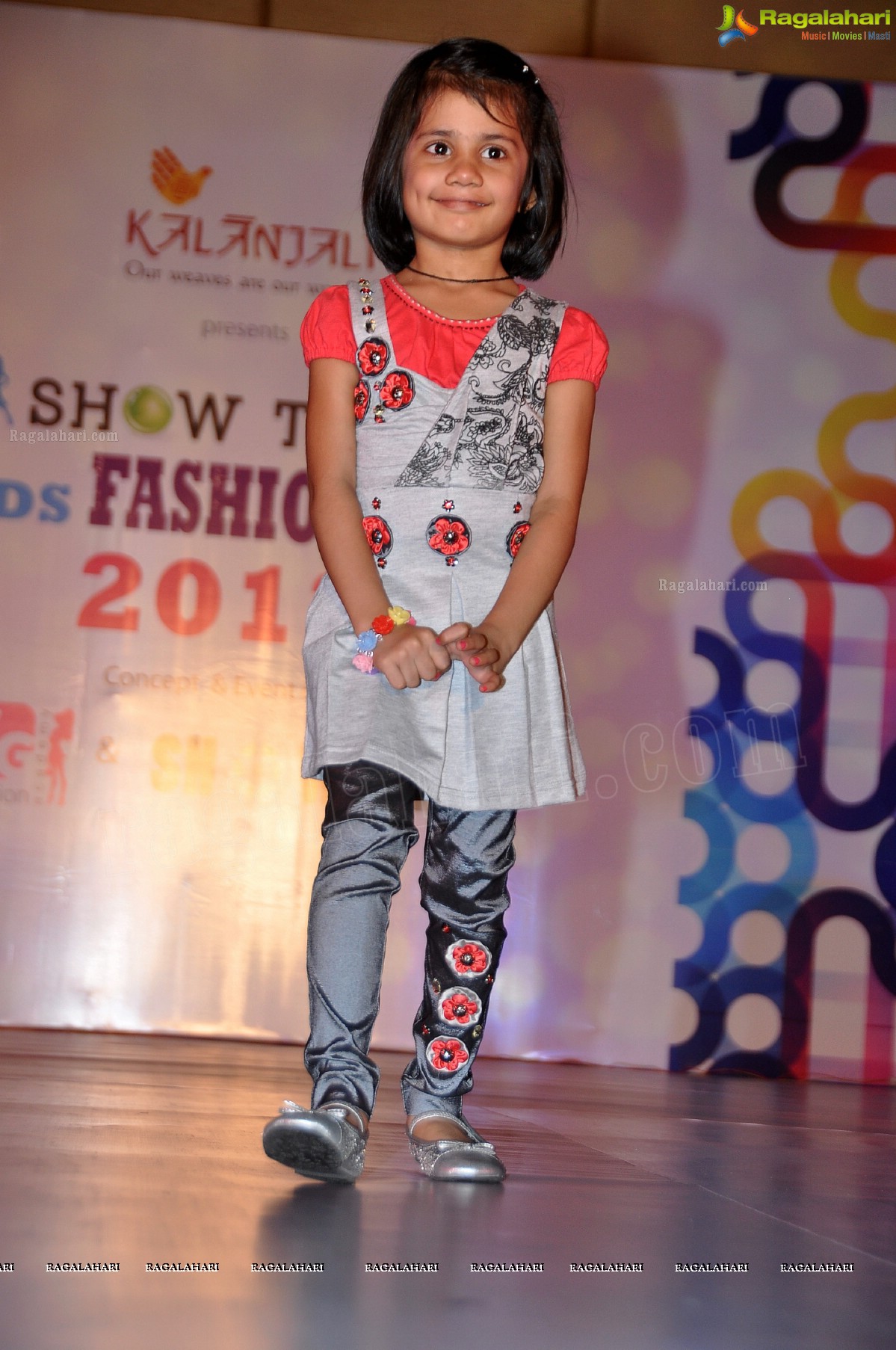 Kalanjali Kids Fashion Show 2012 by Sunny Anand and Srikanth Gatla