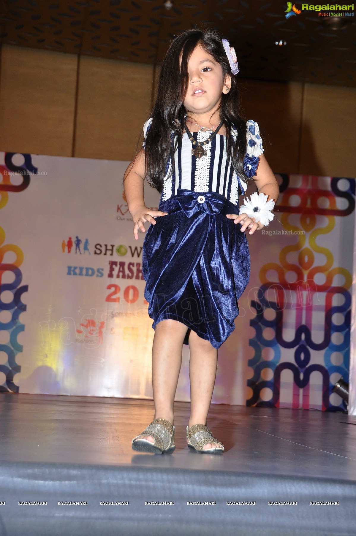 Kalanjali Kids Fashion Show 2012 by Sunny Anand and Srikanth Gatla