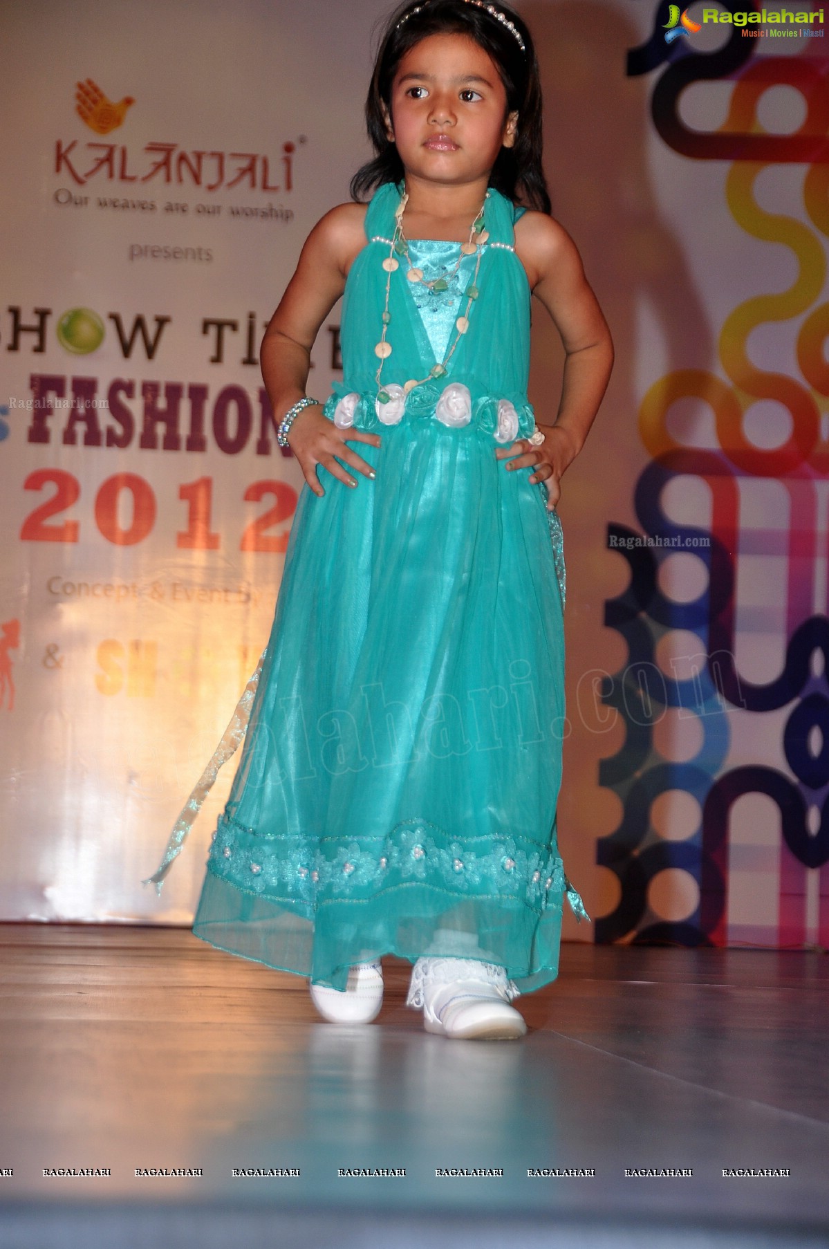 Kalanjali Kids Fashion Show 2012 by Sunny Anand and Srikanth Gatla