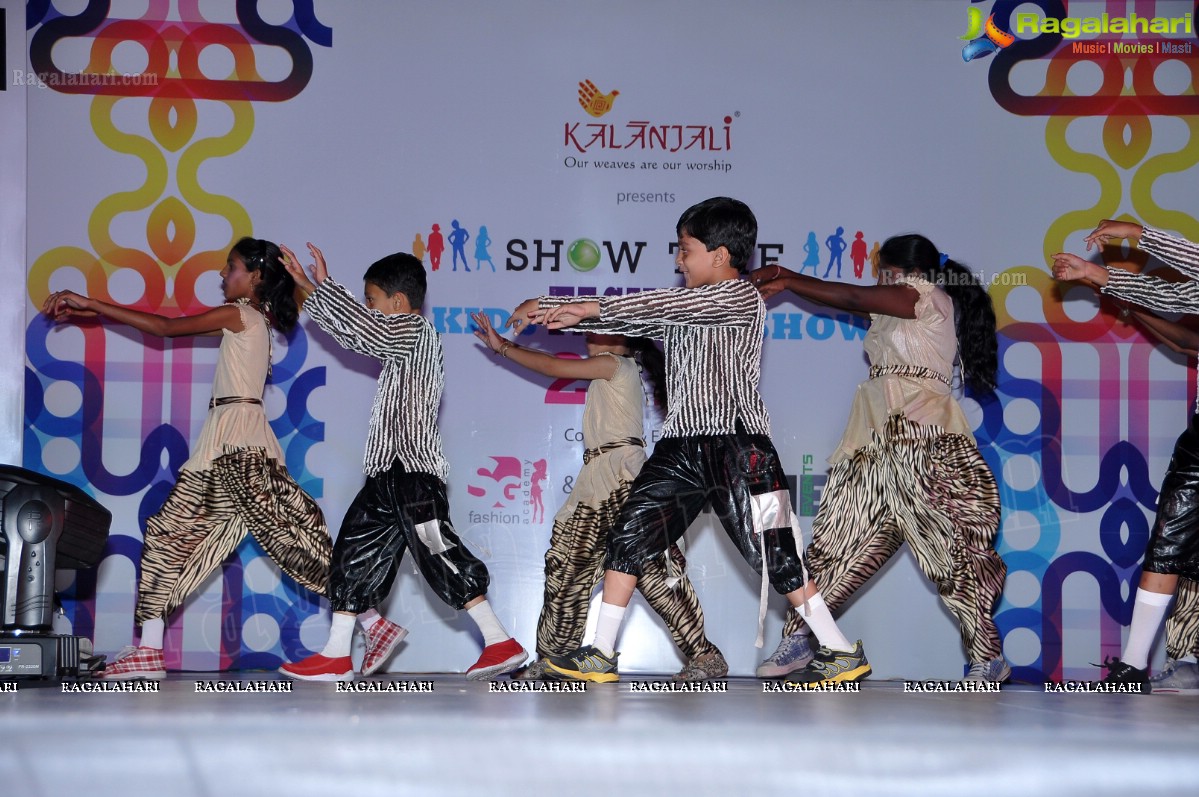 Kalanjali Kids Fashion Show 2012 by Sunny Anand and Srikanth Gatla