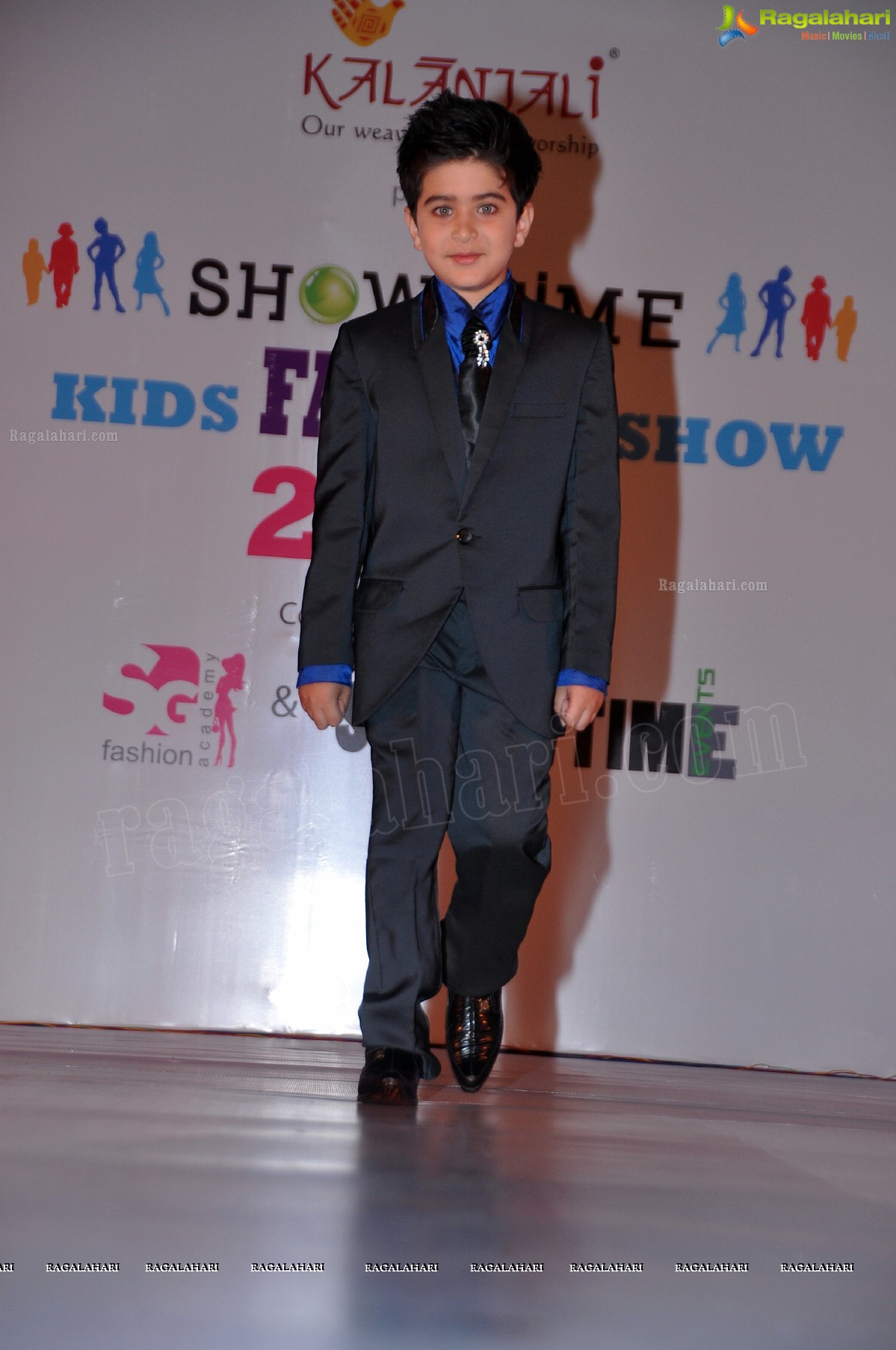 Kalanjali Kids Fashion Show 2012 by Sunny Anand and Srikanth Gatla