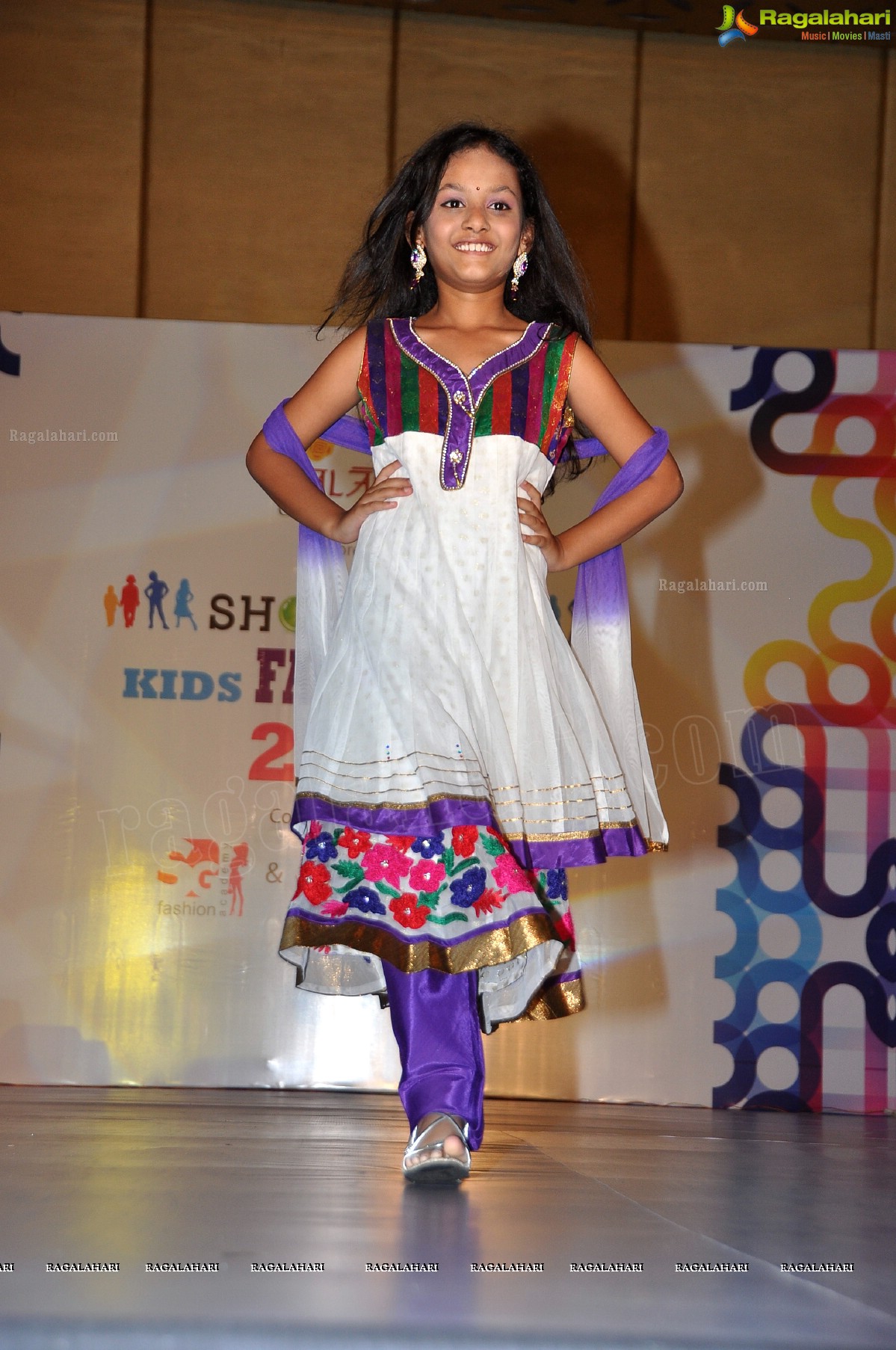 Kalanjali Kids Fashion Show 2012 by Sunny Anand and Srikanth Gatla