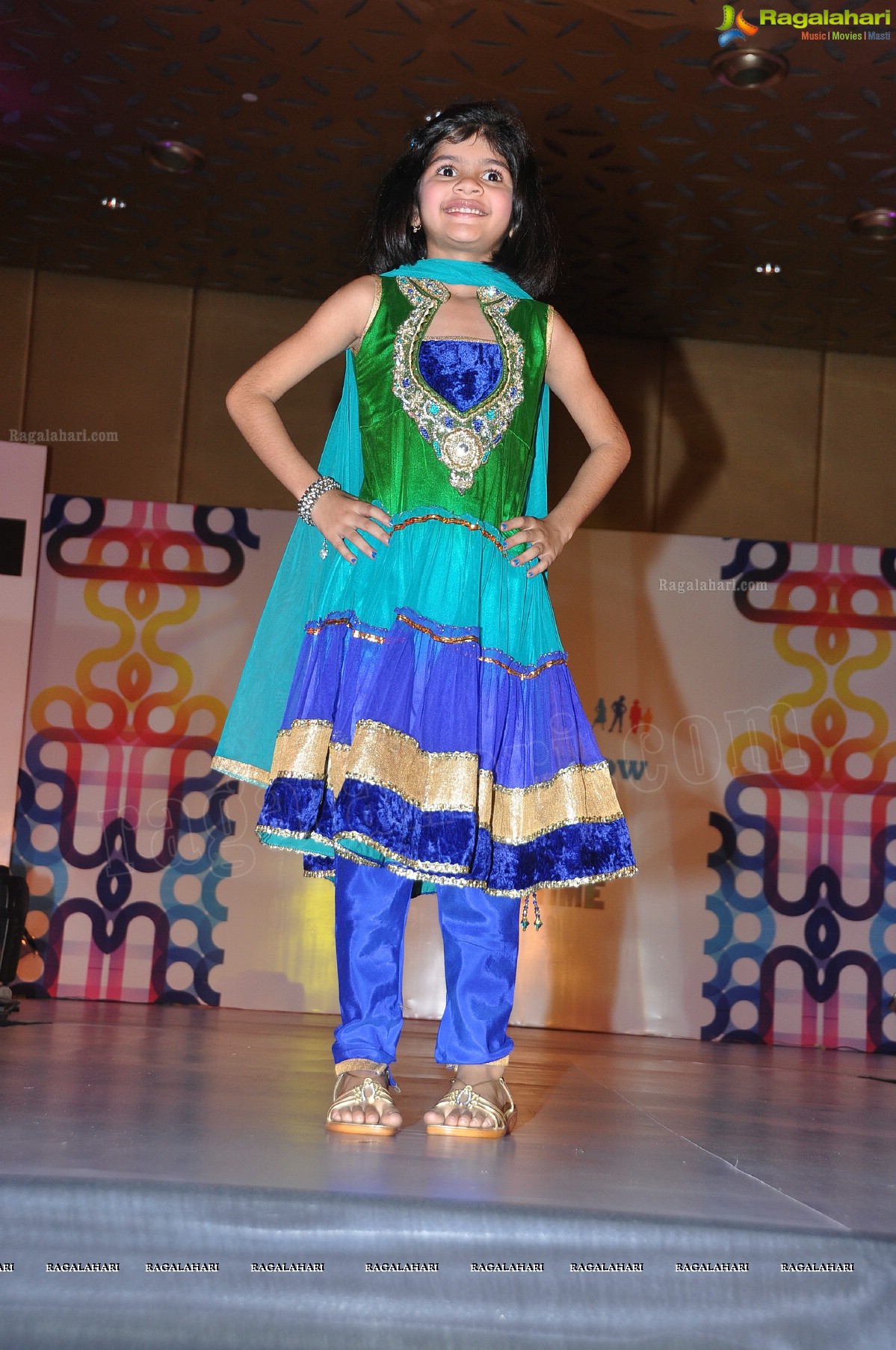 Kalanjali Kids Fashion Show 2012 by Sunny Anand and Srikanth Gatla