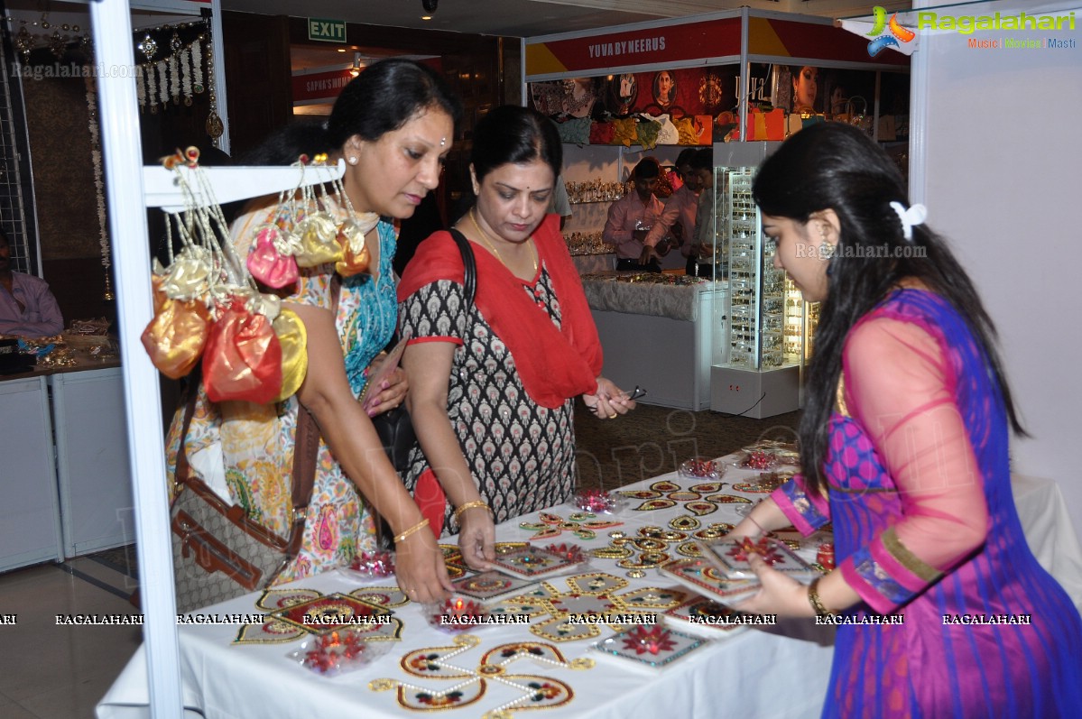 Pooja Bedi inaugurates Khwaaish Exhibition at Hotel Taj Krishna, Hyderabad