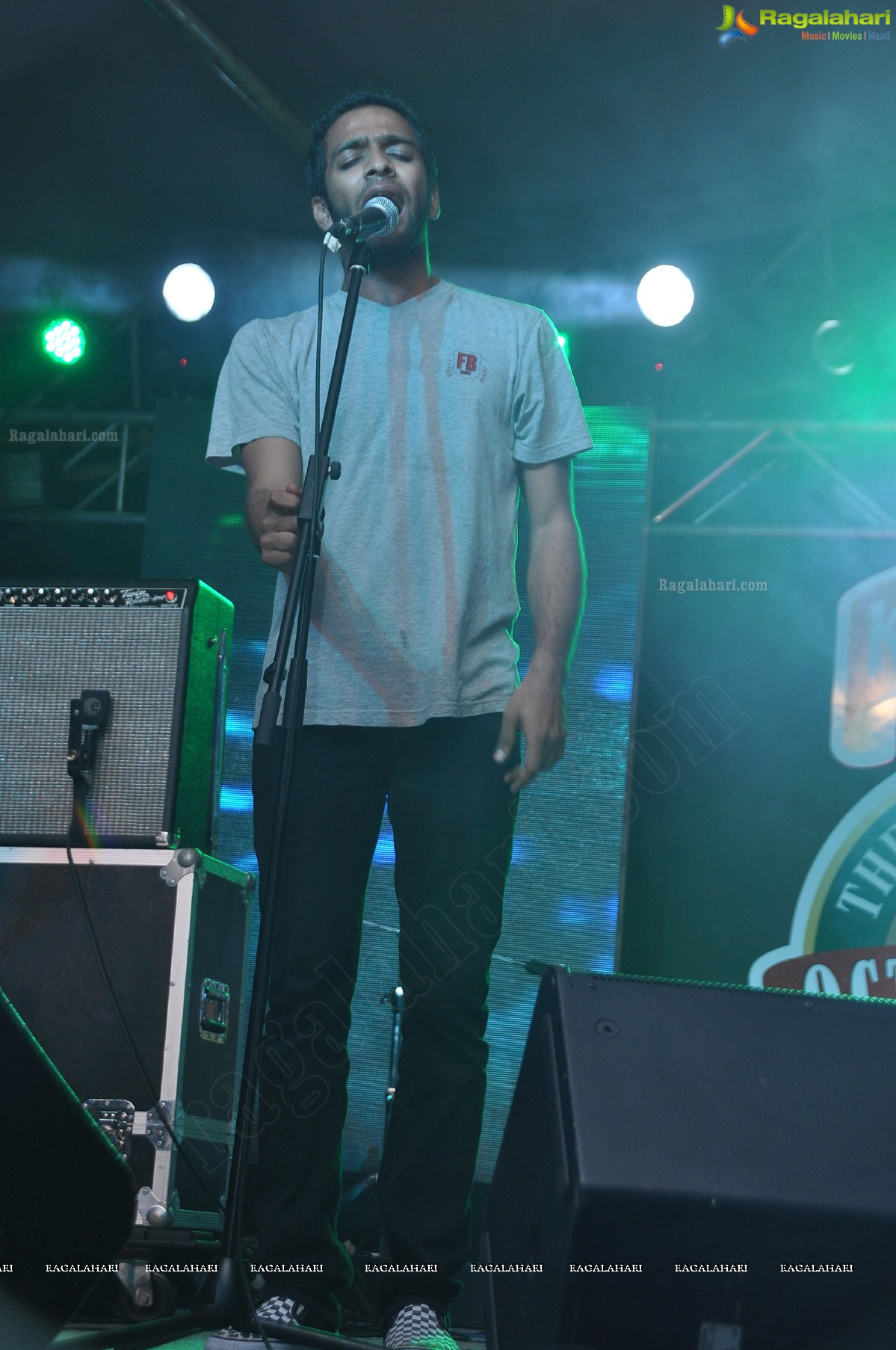 Kingfisher Premium – The Great Indian Octoberfest 2012, Hyderabad (Day 1)