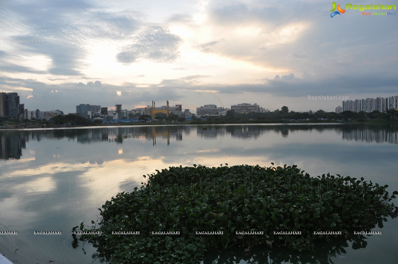 Kingfisher Premium – The Great Indian Octoberfest 2012, Hyderabad (Day 1)