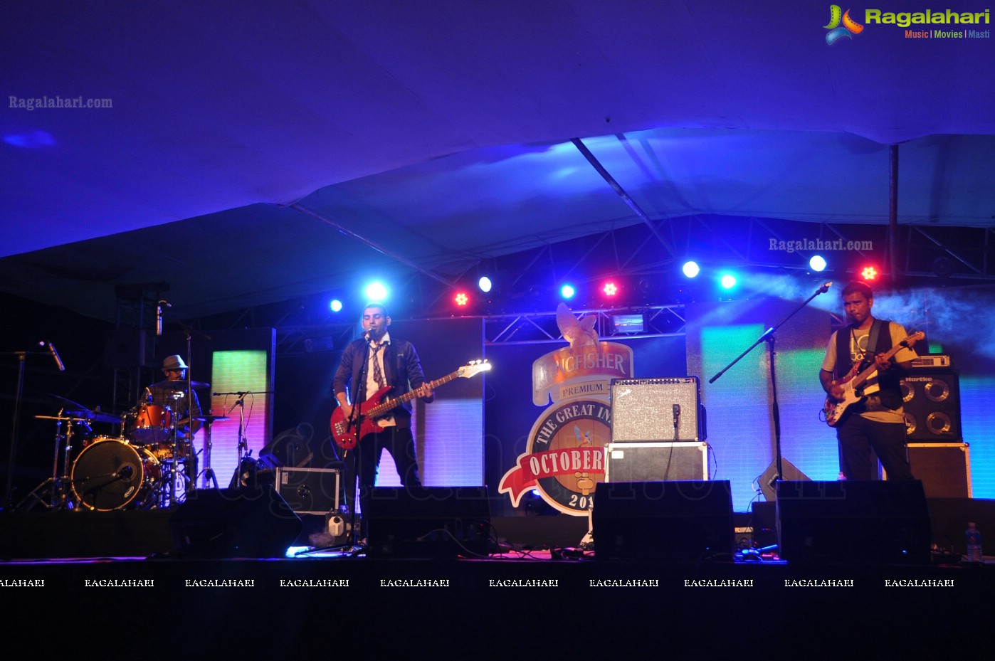 Kingfisher Premium – The Great Indian Octoberfest 2012, Hyderabad (Day 1)