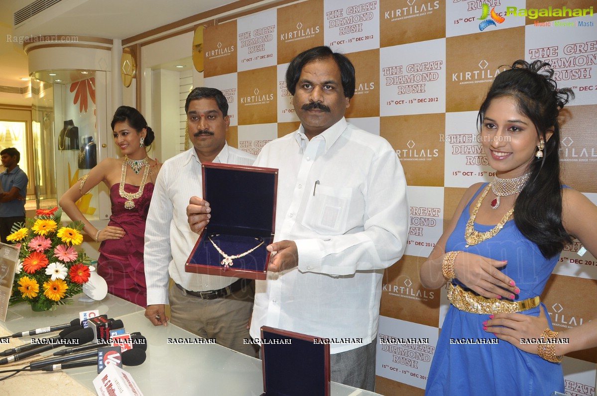 Kirtilals Hyderabad 2012 Diwali Offers Launch
