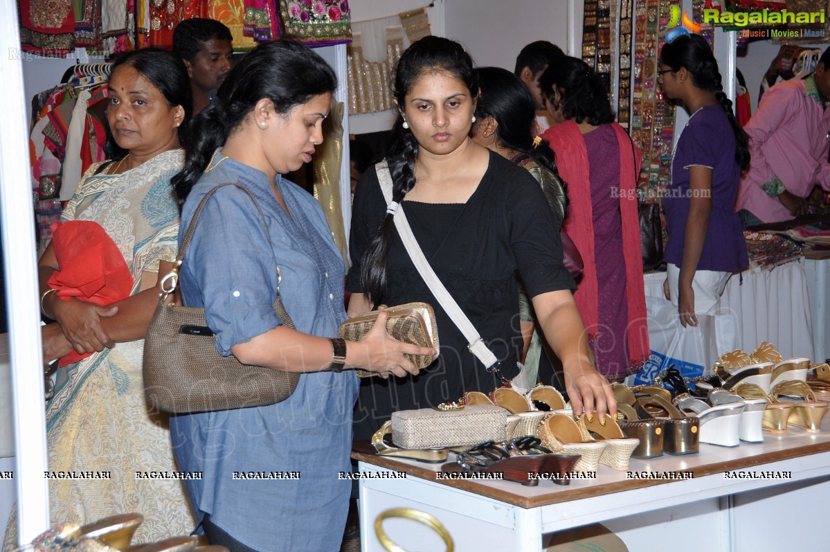 Melange's Diwali Fiesta Exhibition n Sale (Oct. 2012), Taj Deccan