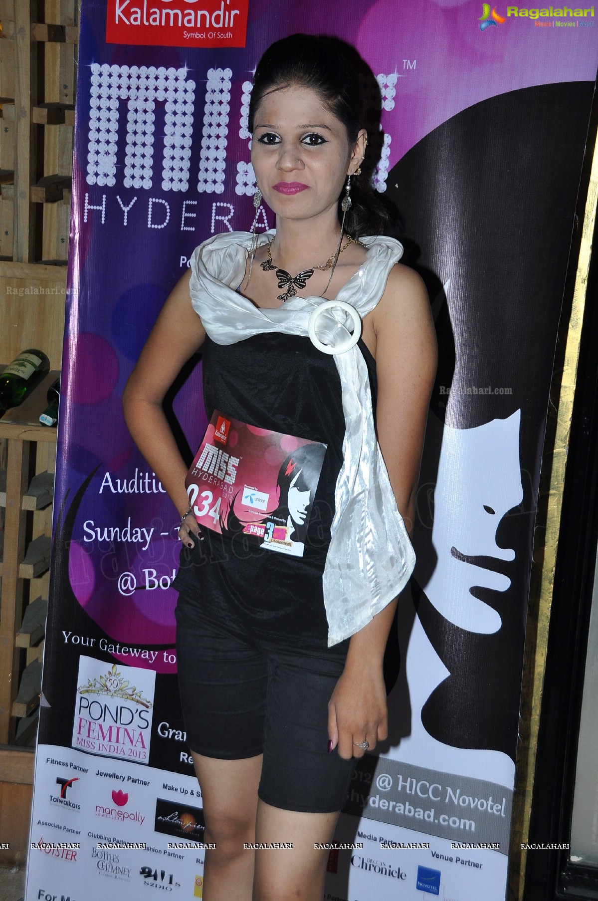 Kalamandir Miss Hyderabad 2012 Auditions at Bottles and Chimney