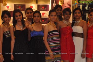 Miss Hyderabad 2012 Finalists Manepally Jewellers