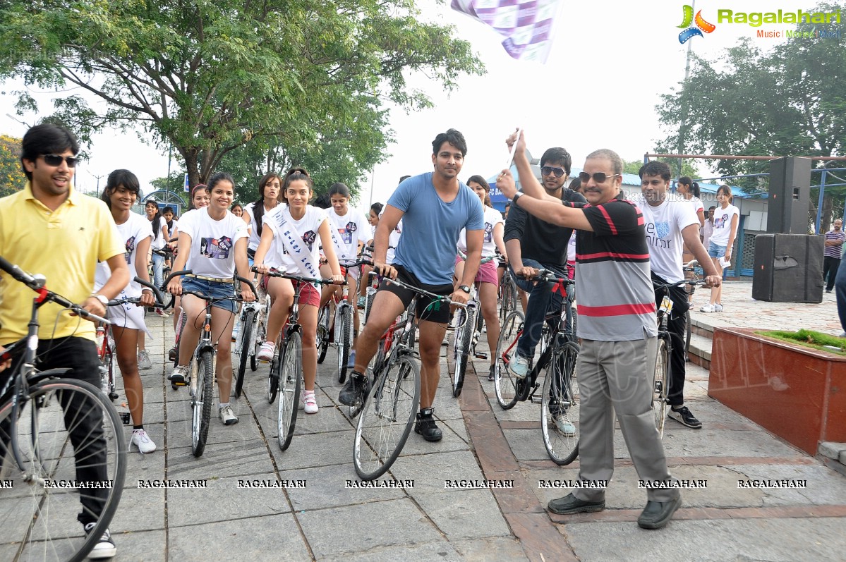 Miss Hyderabad 2012 Finalists go on a Green Ride, Hyderabad