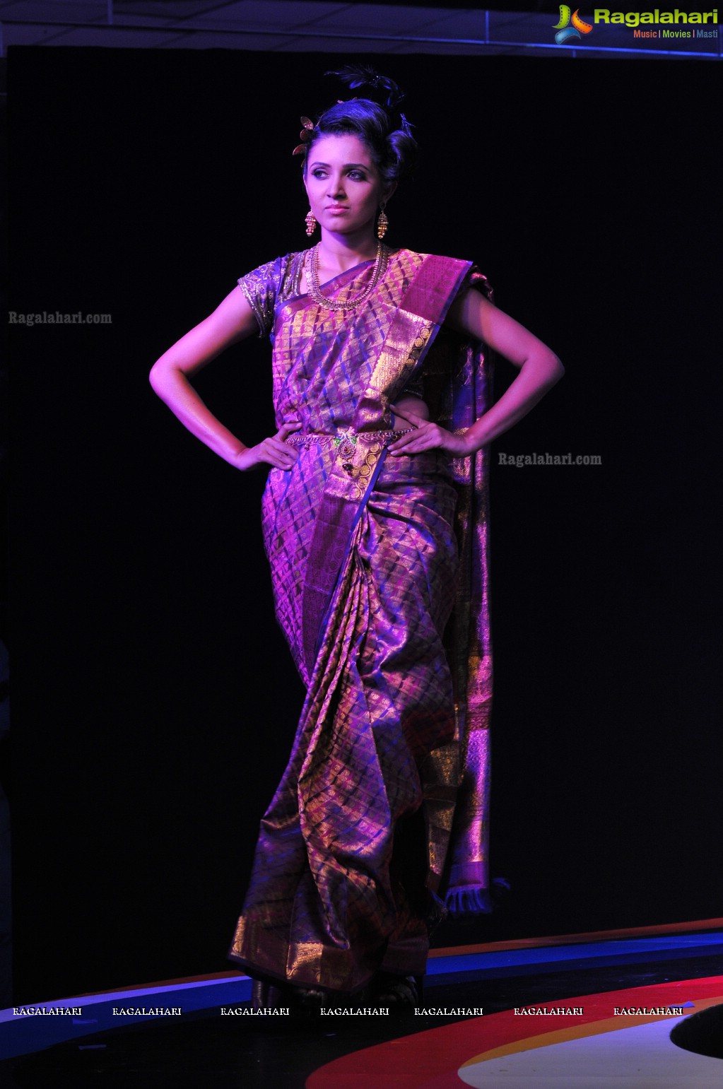 Nagarjuna launches 6 The Fashion Mall, Hyd