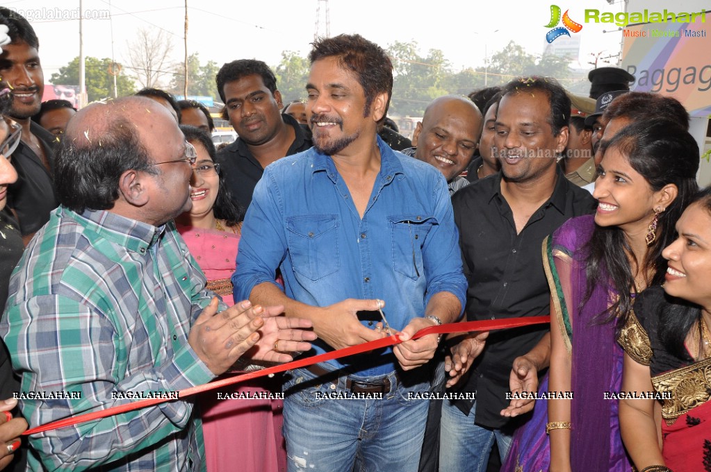 Nagarjuna launches 6 Fashion Mall at Kothapet, Hyderabad