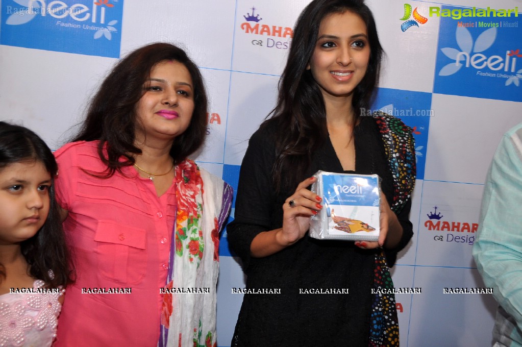 Simer Motiani launches Neeli Festive Collection 2012, Hyderabad