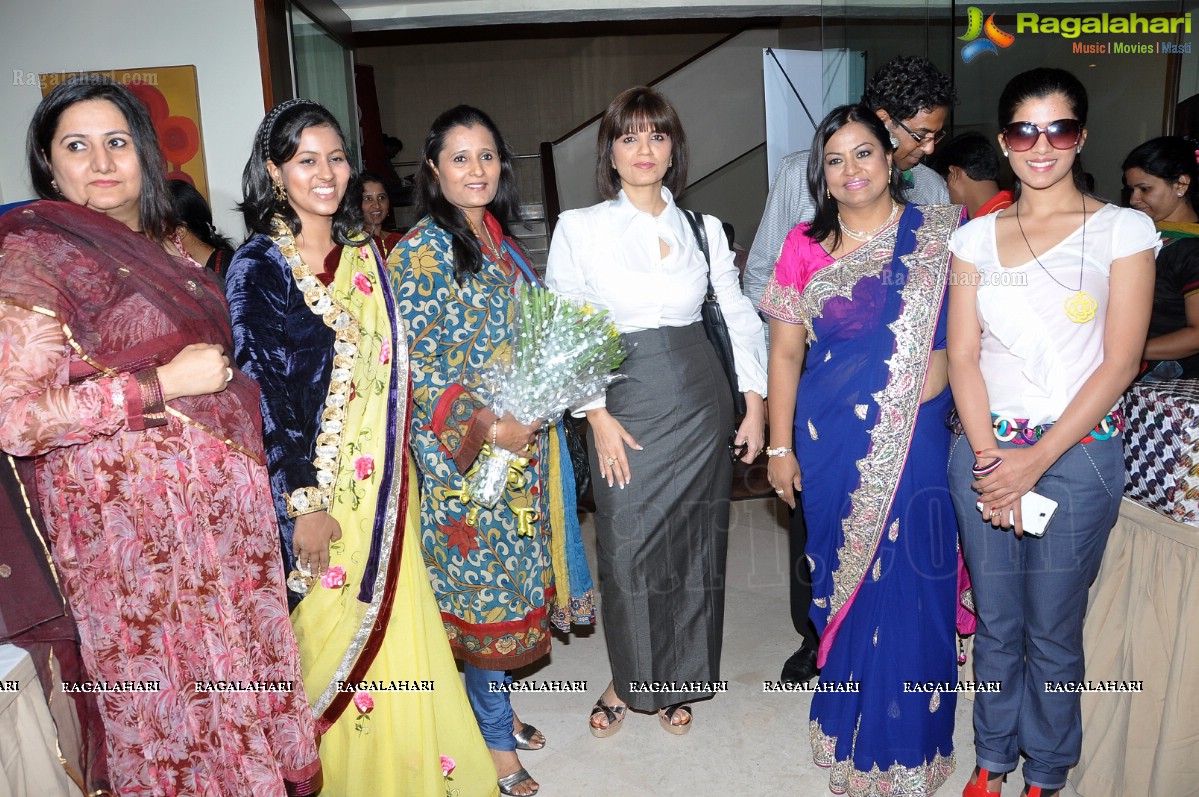 Neetu Lulla launches Akritti Elite Exhibition & Sale, Hyd