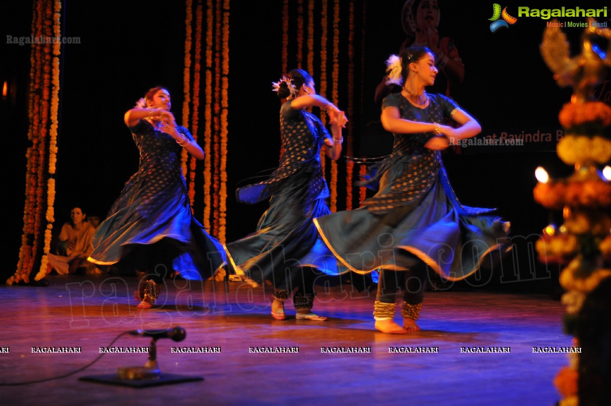 Jana Gana Mana 100 Years Celebrations: Sharmistha Mukherjee's Dance Program at Ravindra Bharathi, Hyderabad