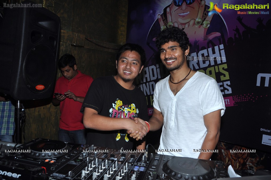 Radio Mirchi’s and Kingfisher Strong Power Soda’s Mirchimix DJ Hunt