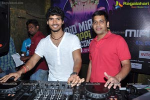 Radio Mirchi Kingfisher Mirchimix Dj Hunt