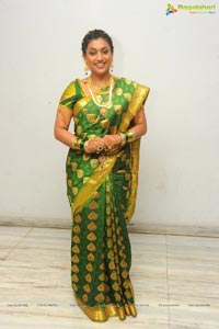 Raja Rajeswari Pictures Lucky Audio Release