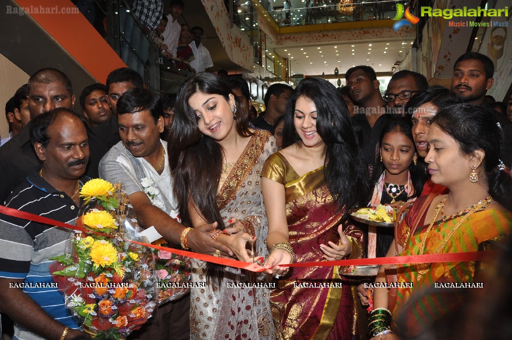 Poonam Kaur and Kamna Jethmalani launches Silver Palace Section at CMR Patny Center