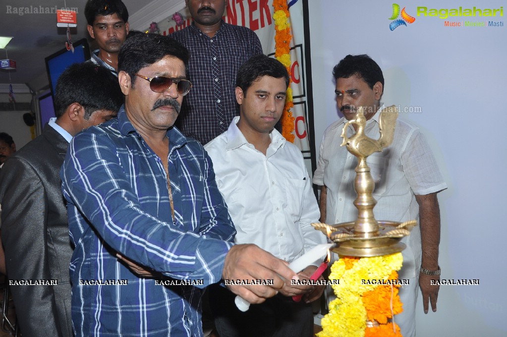 Srihari launches Java Learning Center, Hyderabad