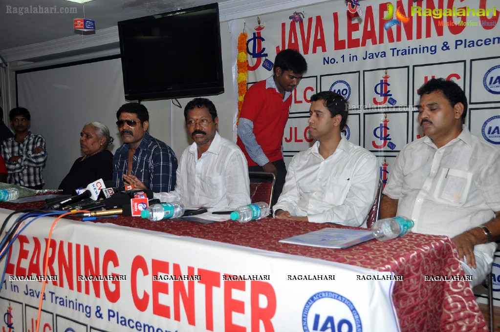 Srihari launches Java Learning Center, Hyderabad