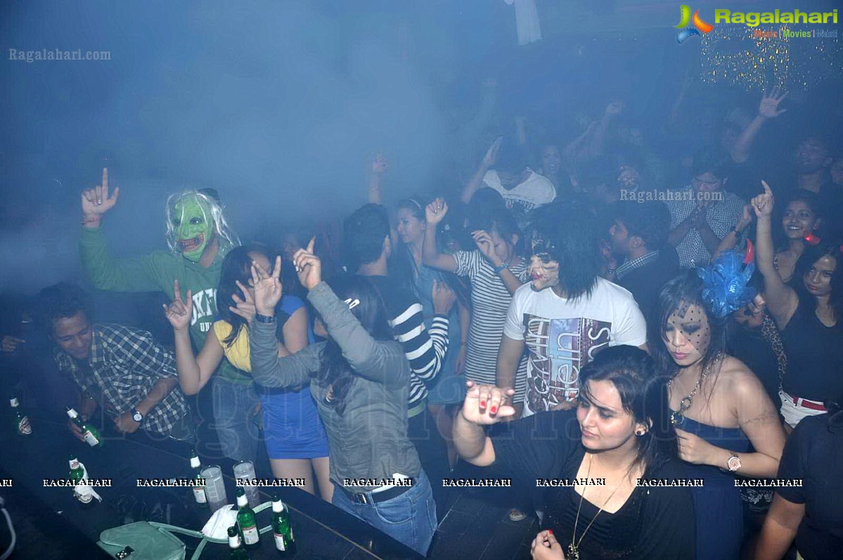 Halloween Night at Kismet Pub, Hyderabad