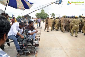 Cameraman Gangatho Rambabu Shooting