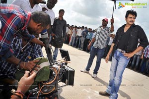 Cameraman Gangatho Rambabu Shooting