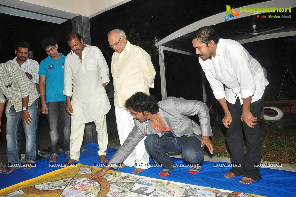 Mohan Babu gifts a big painting to ANR
