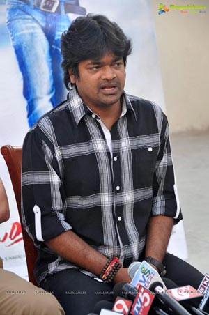 Ramayya Vasthavayya Piracy Press Meet