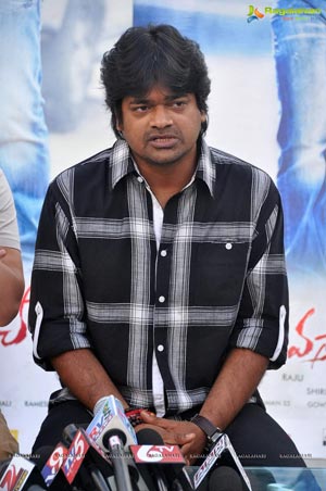 Ramayya Vasthavayya Piracy Press Meet